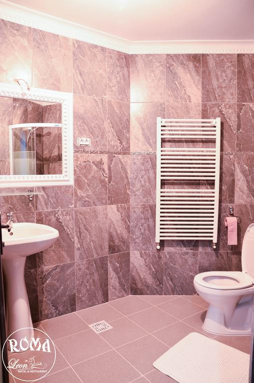Motel - Restaurant Leon Бакеу Номер фото