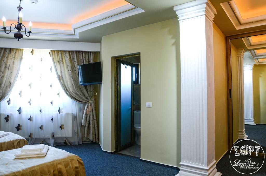 Motel - Restaurant Leon Бакеу Номер фото